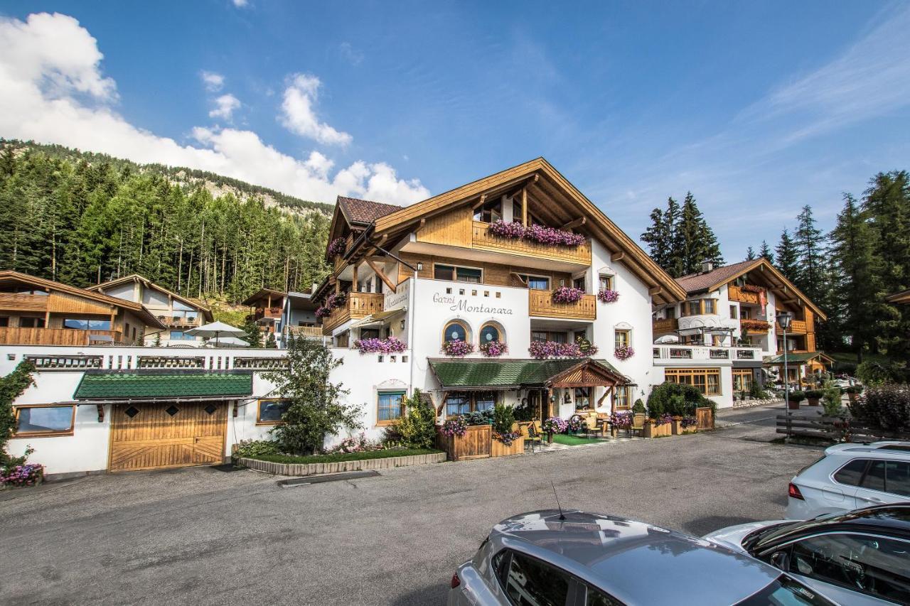 Ciasa Montanara Otel La Villa  Dış mekan fotoğraf